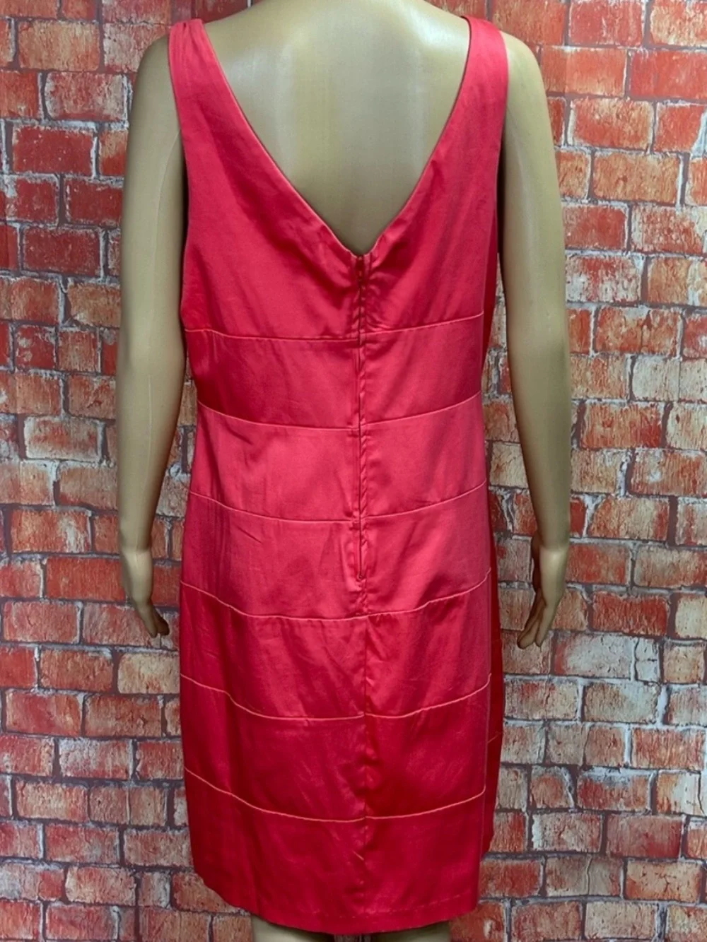 B. Smart Plus Size Coral V-Neck‎ Bandage Style Dress